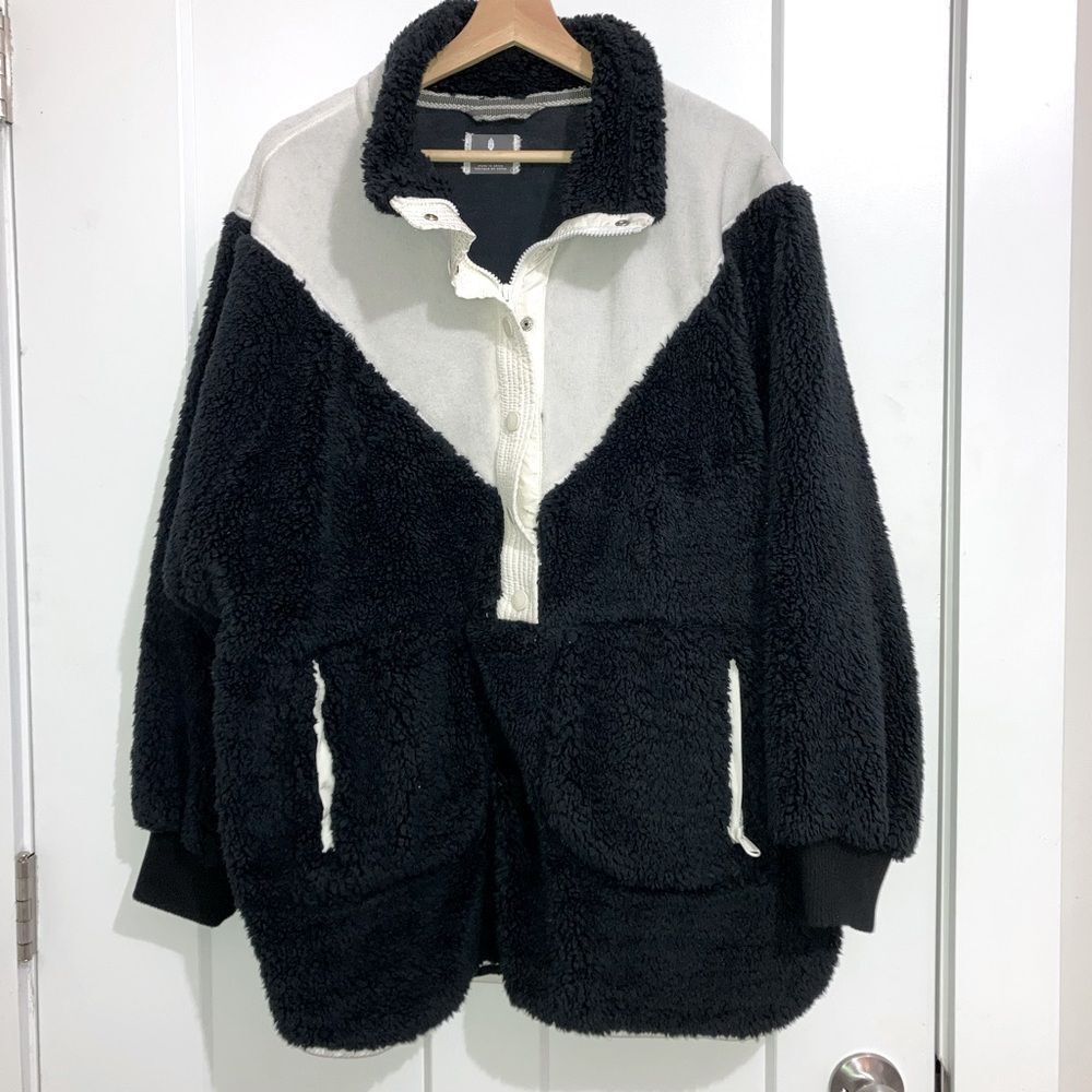 Free People Movement Fall to rise quarter snap - Picture 8 of 10